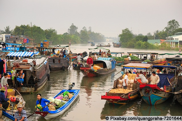 Floating Markets in Thailand