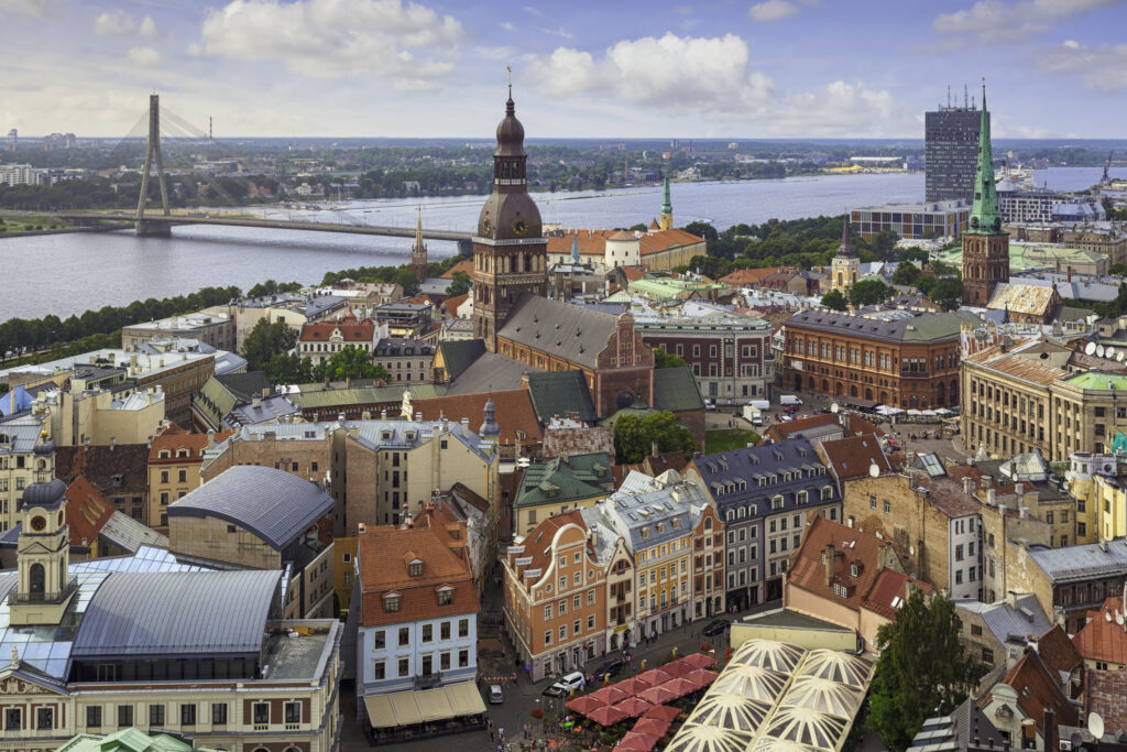 Luftbild der lettischen Hauptstadt Riga