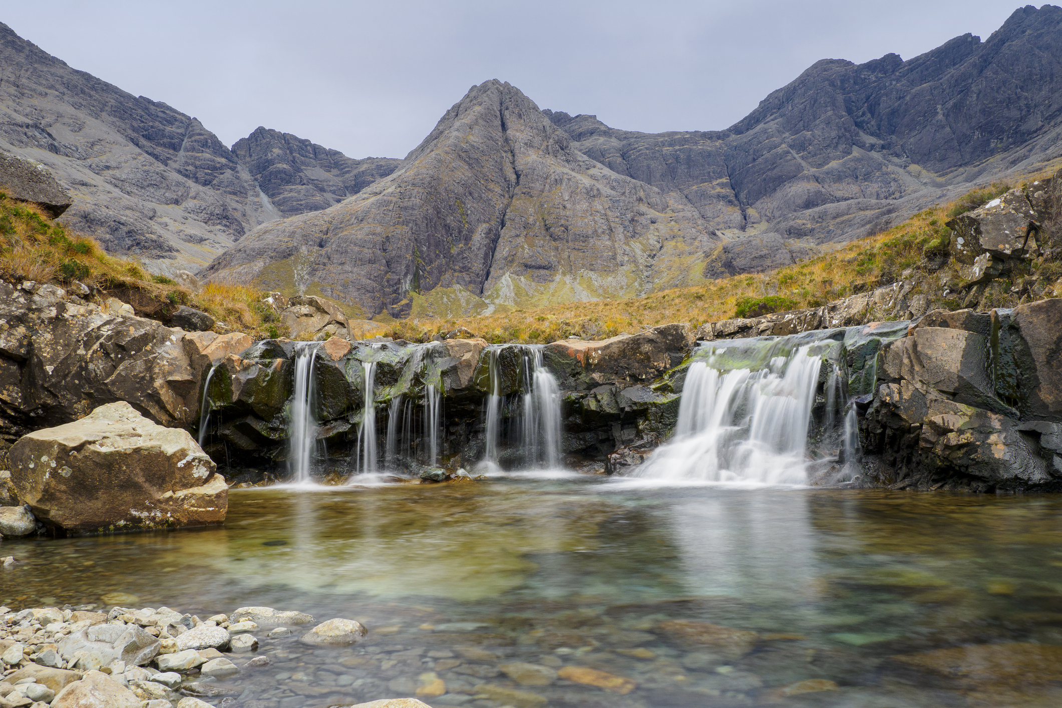 Wasserfälle auf der Isle of Skye in Schottland