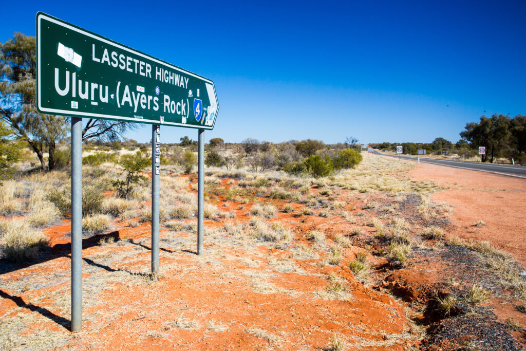 Uluru - Ayers Rock Road