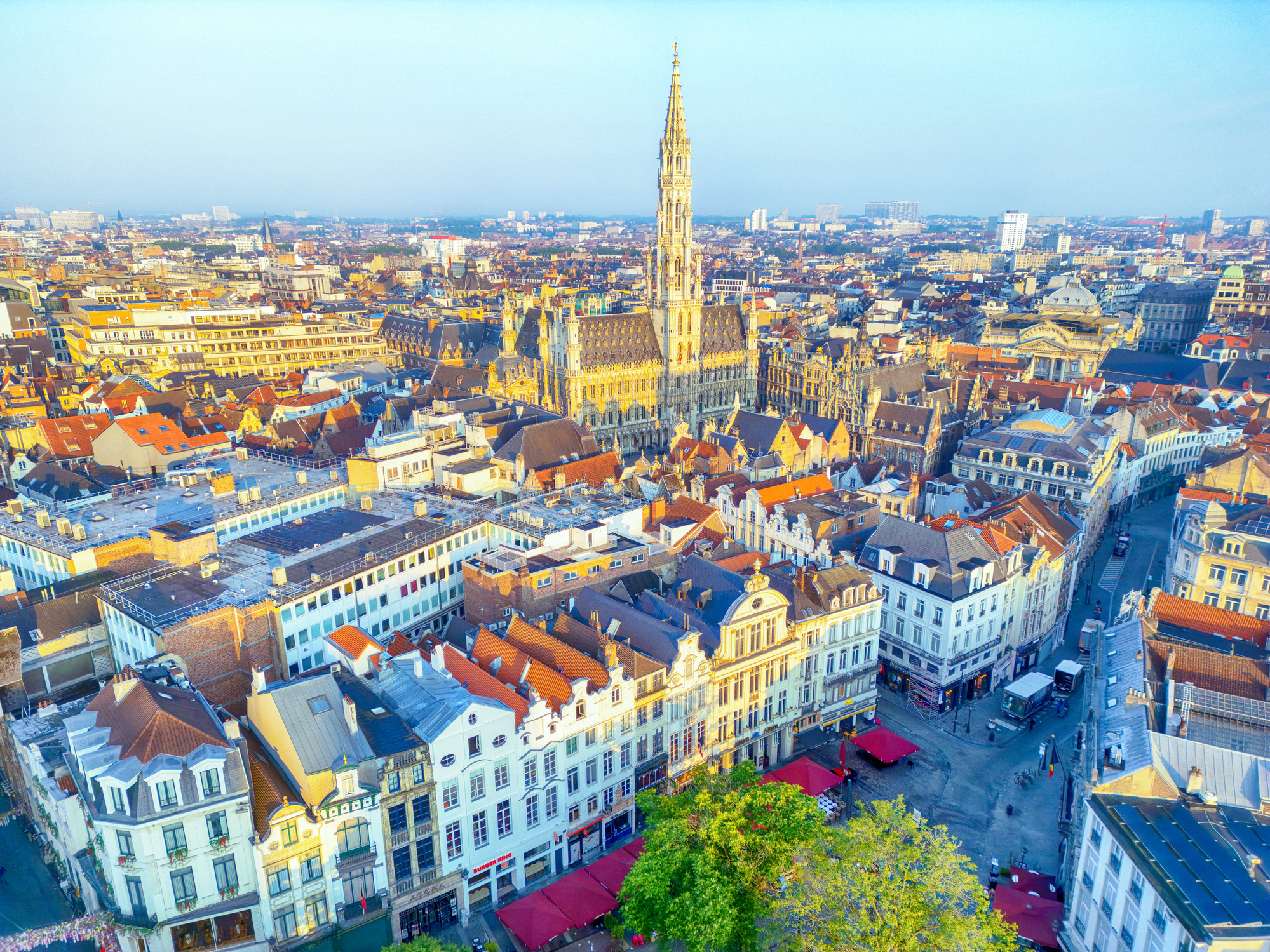 Luftbild der Stadt Brüssel - Bildnachweis: alxpin Stock-Datei-ID: 2159495239 – Lizenz vom: 12.06.2025