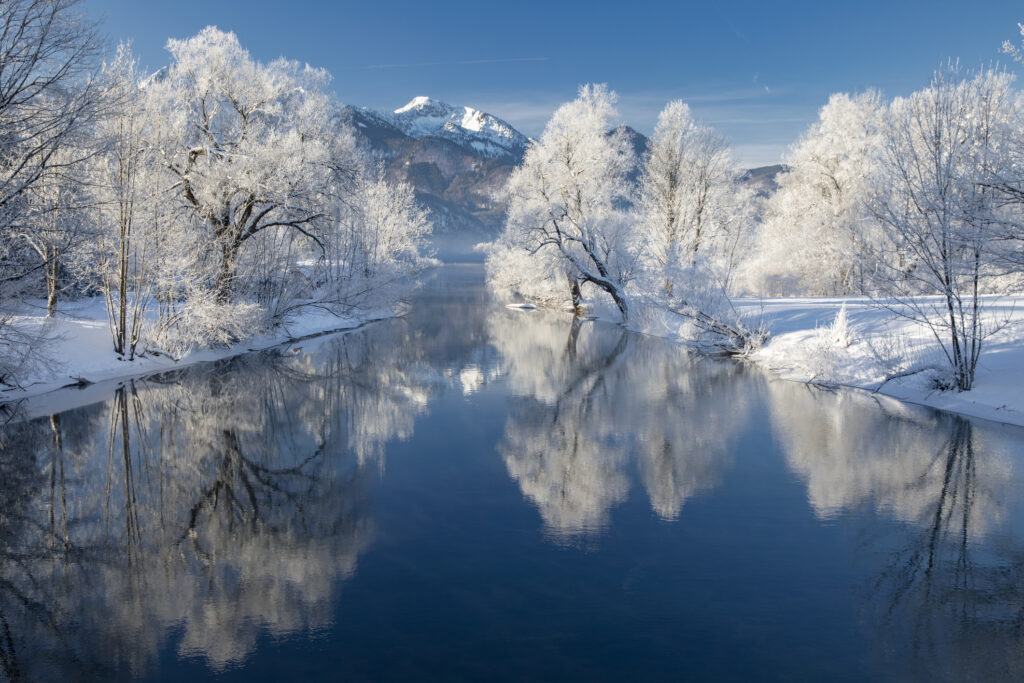 Winterlandschaft rund um Kochel am See - Bildnachweis: DieterMeyrl Stock-Datei-ID: 639852466 – Lizenz vom: 11.06.2025