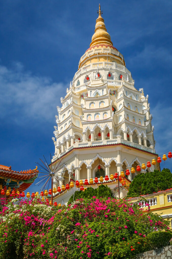 Der Kek Lok Si Tempel / Penang - Bildnachweis: pawopa3336 Stock-Datei-ID: 645400910 – Lizenz vom: 07.06.2025