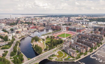 Luftbild von Tampere in Finnland - Bildnachweis: Medvedkov Stock-Datei-ID: 1015443718 – Lizenz vom: 08.07.2025