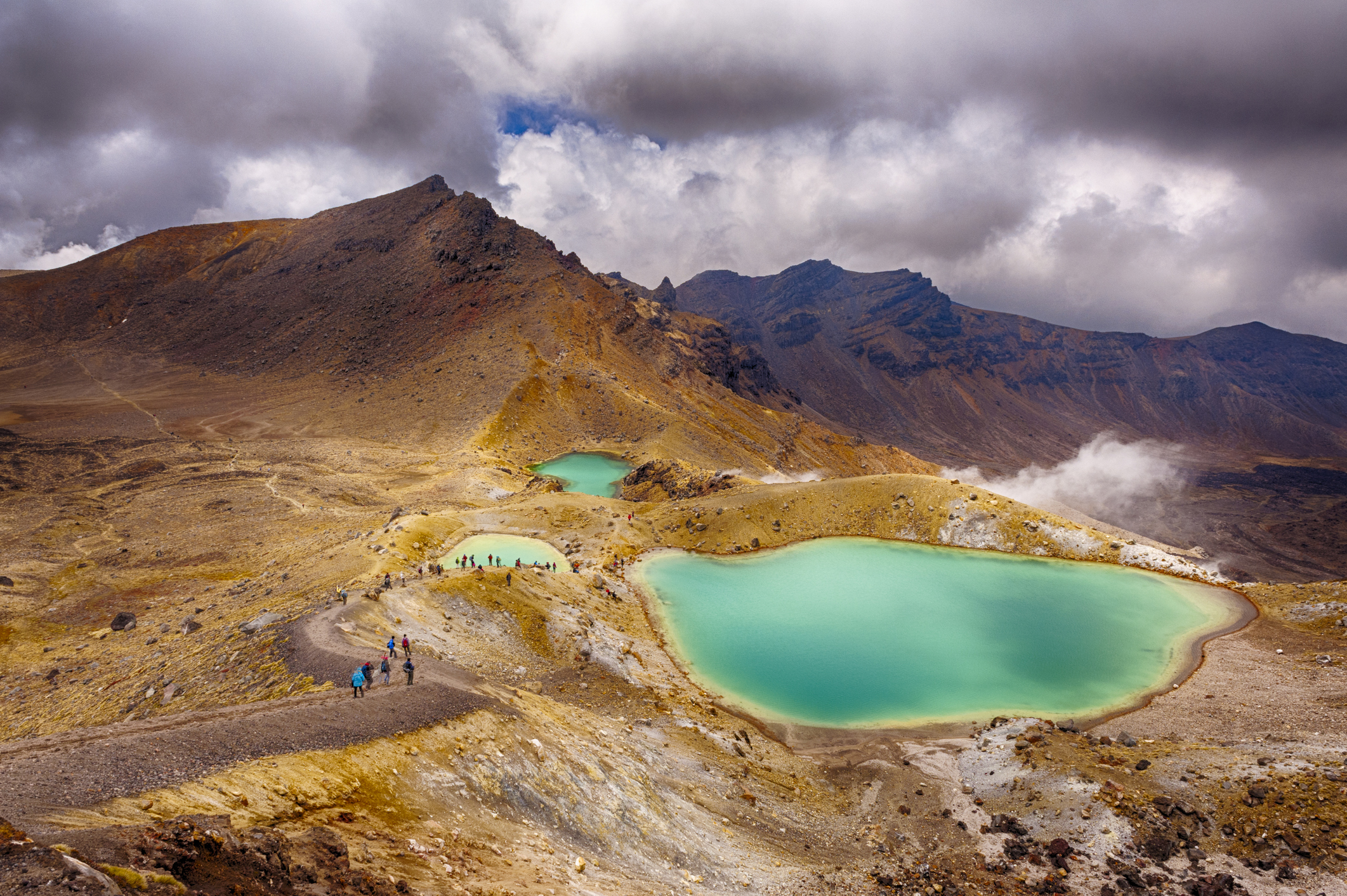 Tongariro Crossing Park in Neuseeland - Bildnachweis: Fyletto Stock-Datei-ID: 1340080620 – Lizenz vom: 04.07.2025