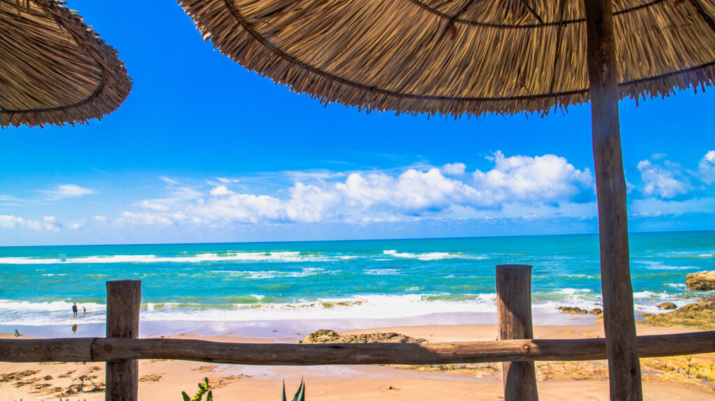 Blick von einen paradiesischen Strand in Asilah, Marokko - Bildnachweis: Morad SOUIKIK Stock-Datei-ID: 2202808036 – Lizenz vom: 03.07.2025