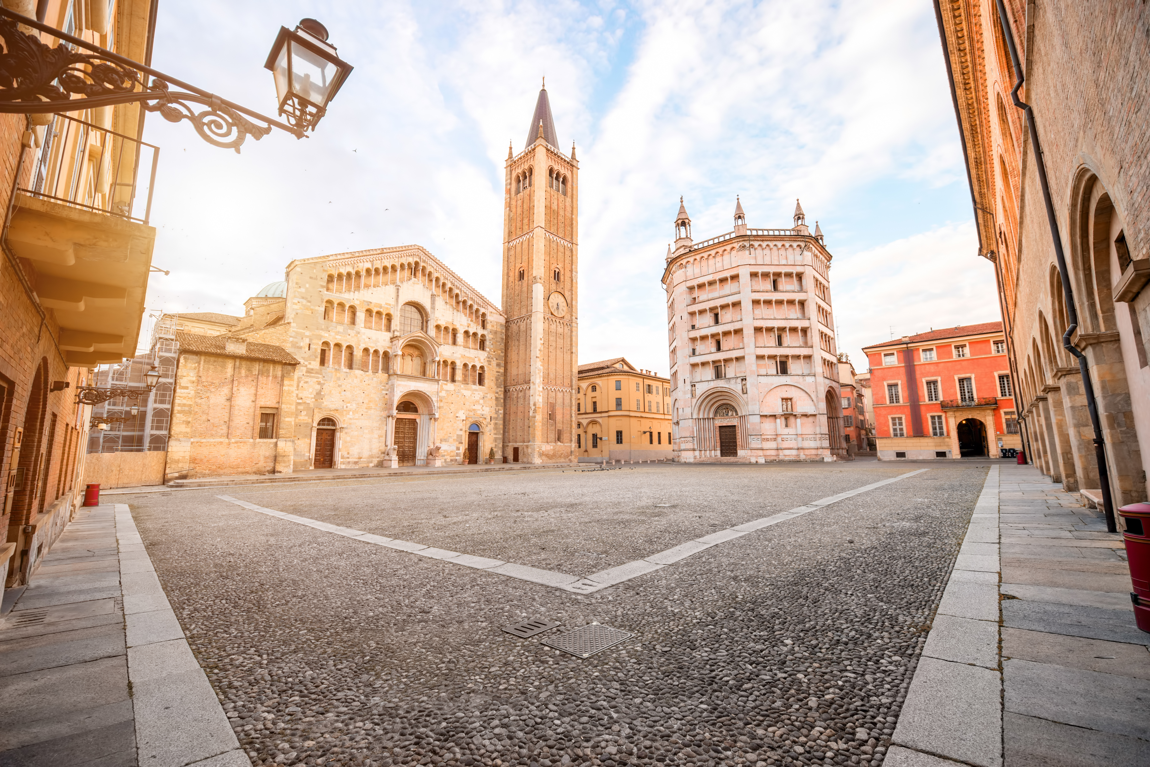 Der zentrale Platz in Parma, Italien